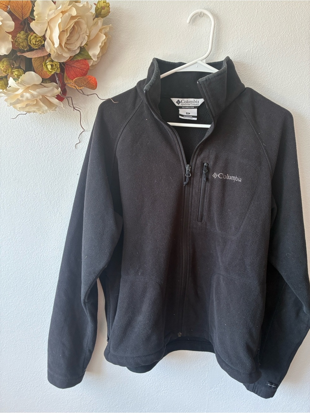 Columbia Men's Black Fleece Full-Zip Jacket